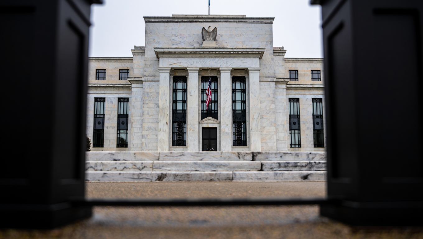 De recortes a subidas en 90 días: 9 miembros del FOMC giran el dot plot