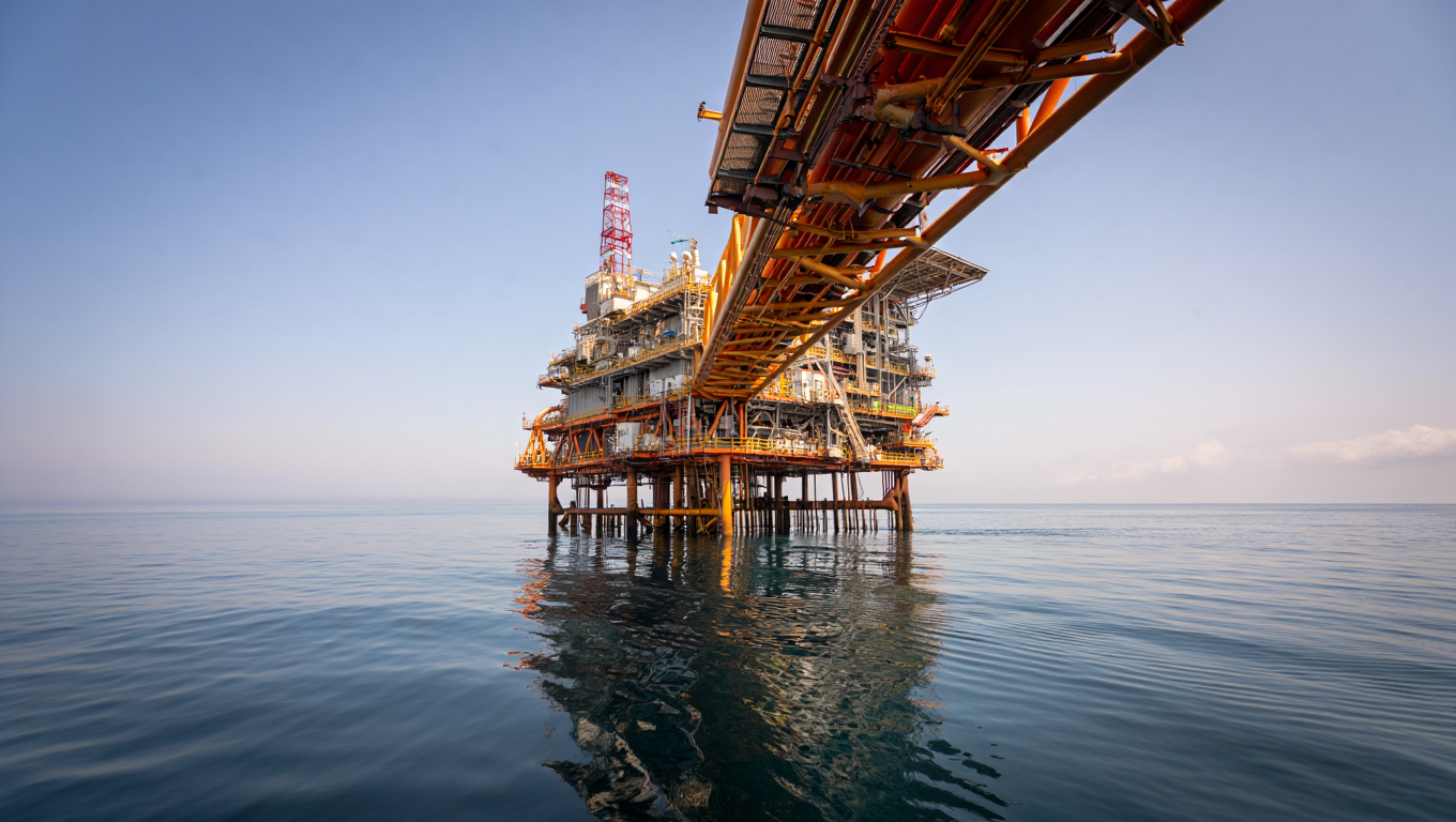 Petrobras bate consenso montada en precios de guerra que ya bajaron 27%