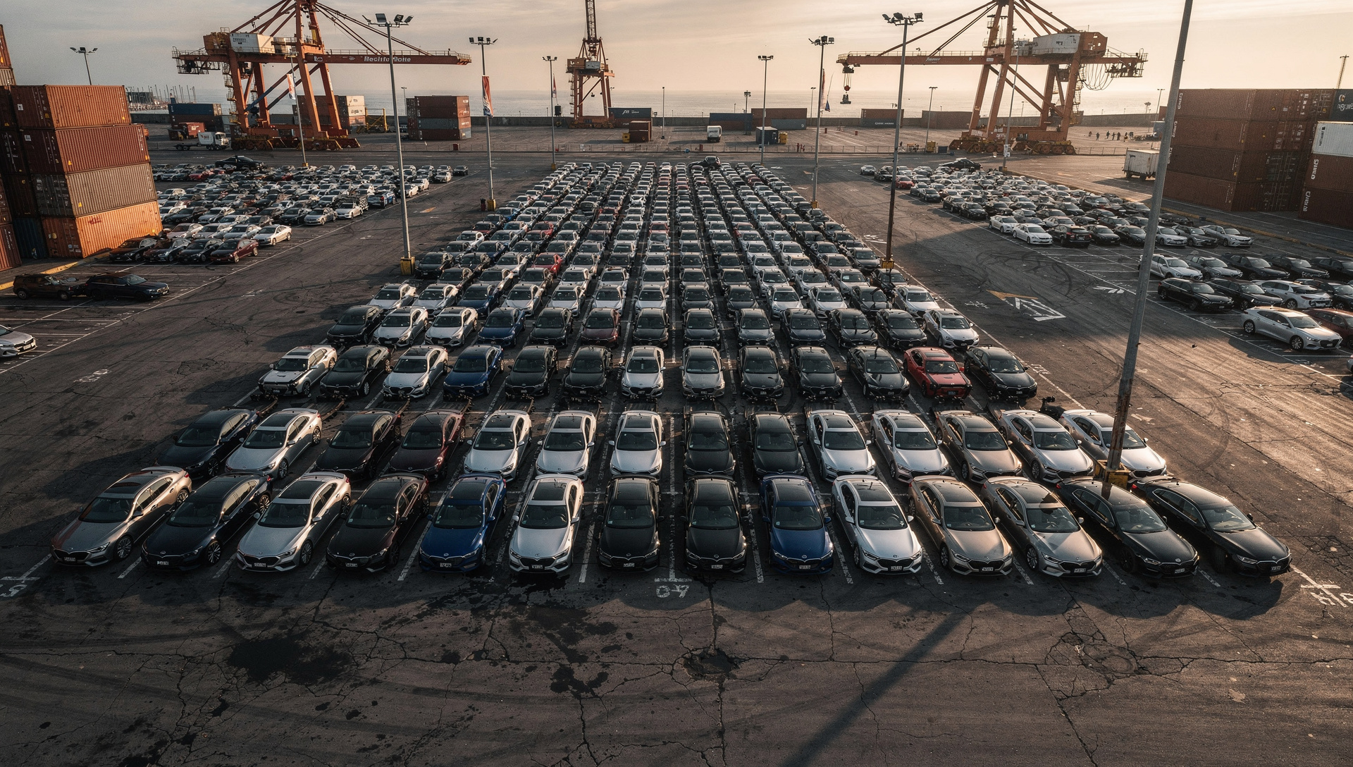 ¿Qué pasa cuando China pierde su propio mercado pero dispara ventas globales?