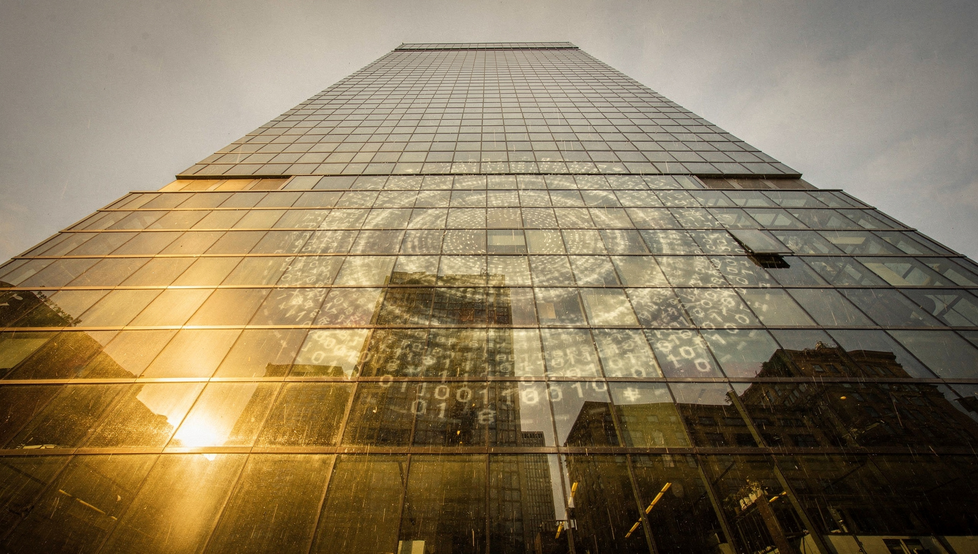 S&P Global lidera en ratings tradicionales pero compra seguridad blockchain
