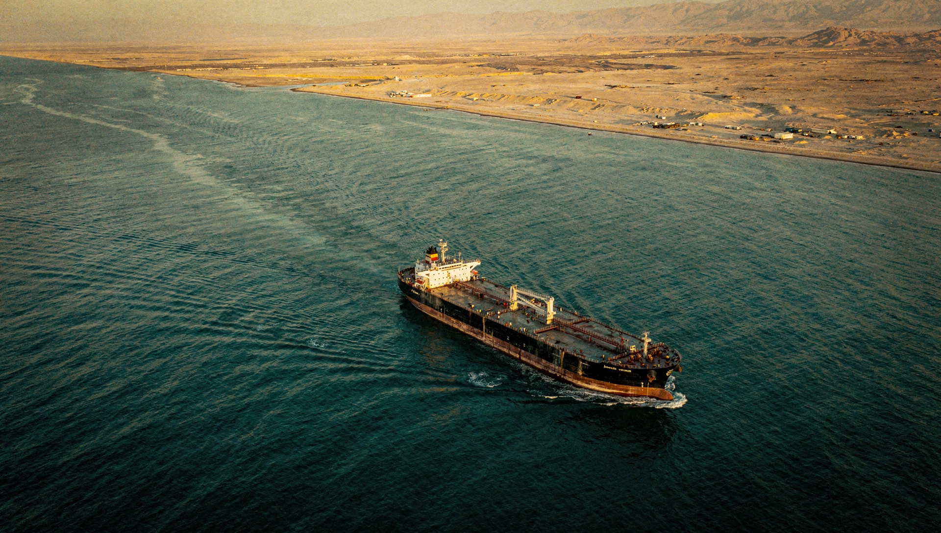 ¿Por qué el carbón sube a récord cuando Hormuz corta gas, no carbón?
