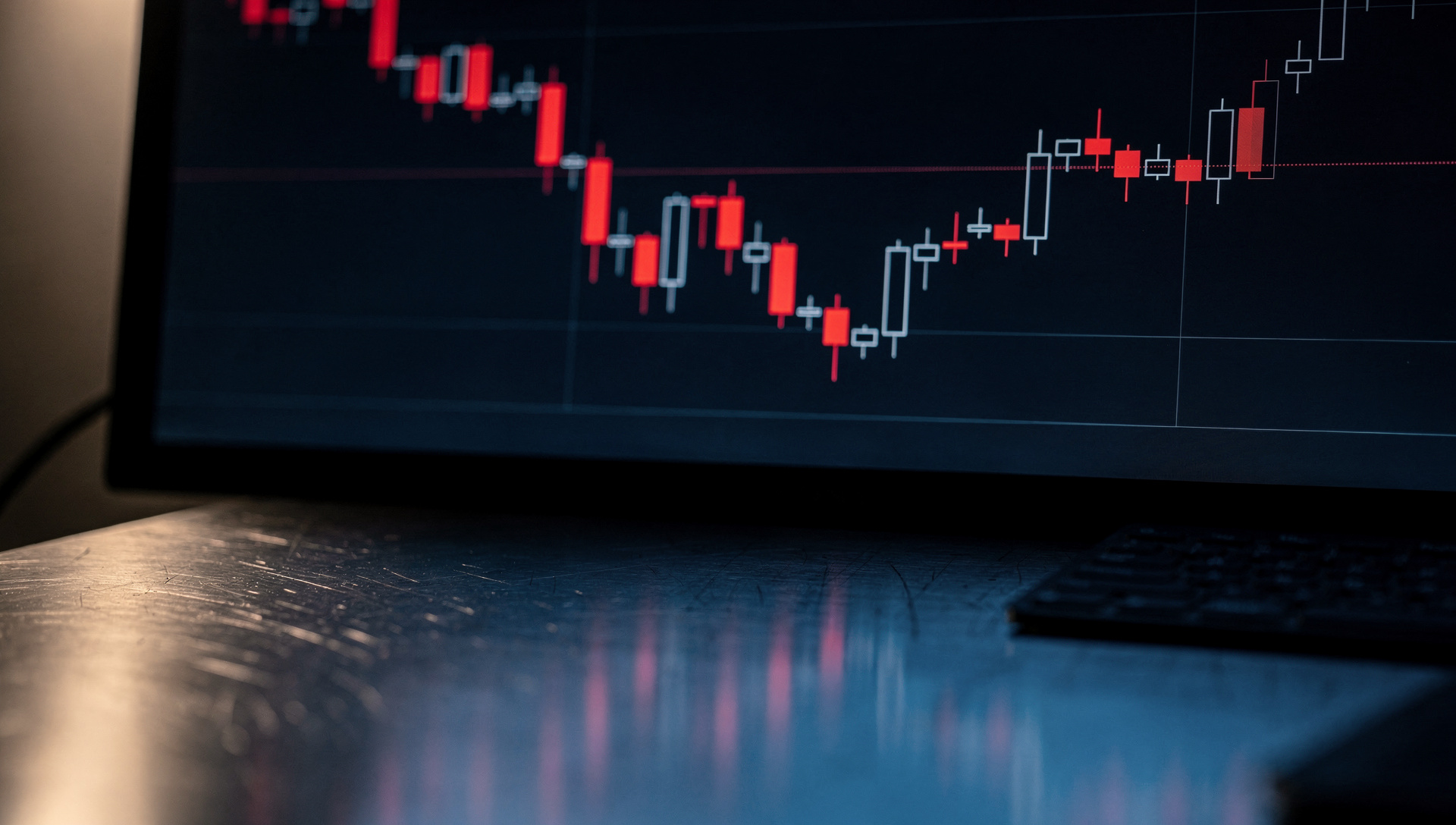 Bitcoin cae bajo $84,000 tras liquidar $280M en largos