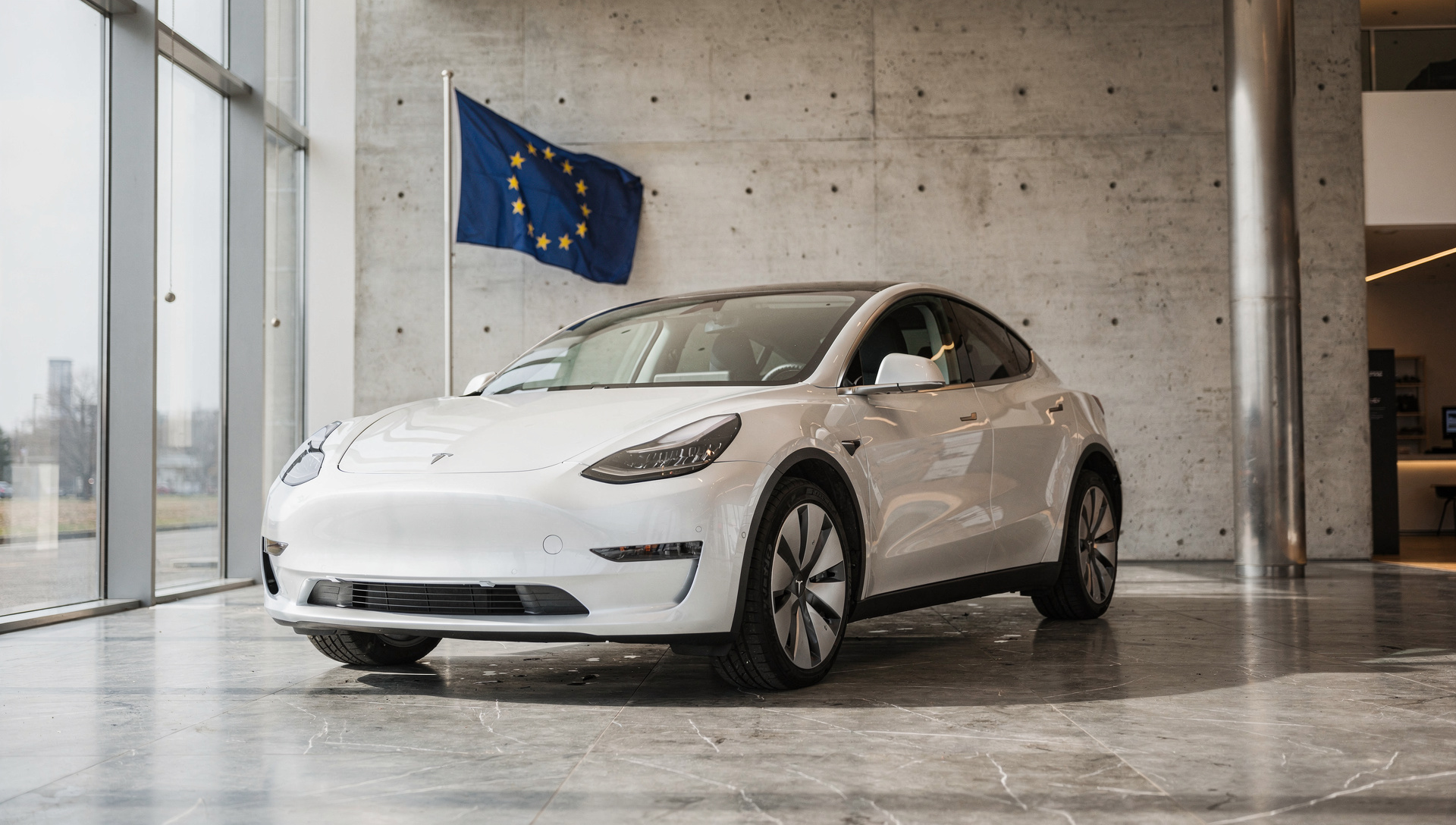 486.532 entregas baten Wall Street pero Tesla cae 2% anual en Q3