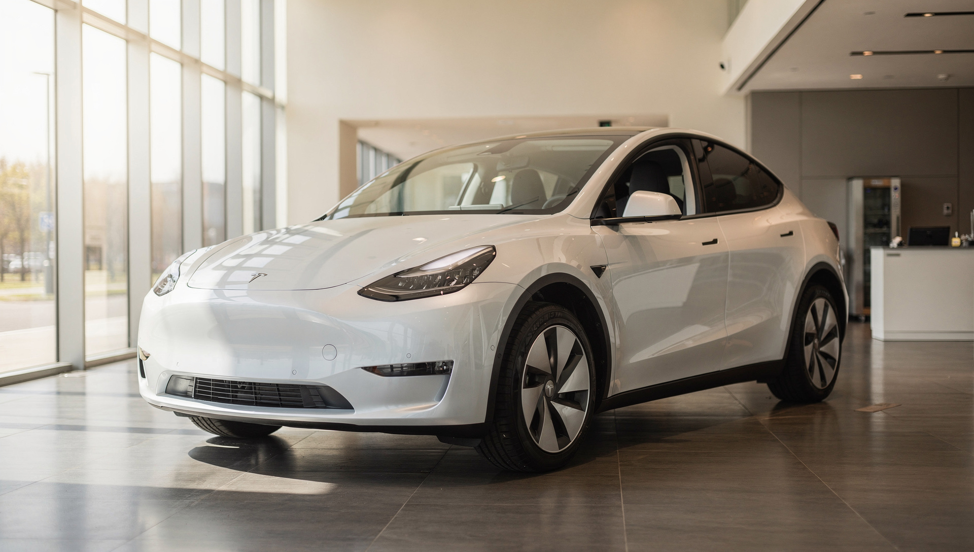 Tesla bate entregas mientras pivota hacia robotaxis y robótica