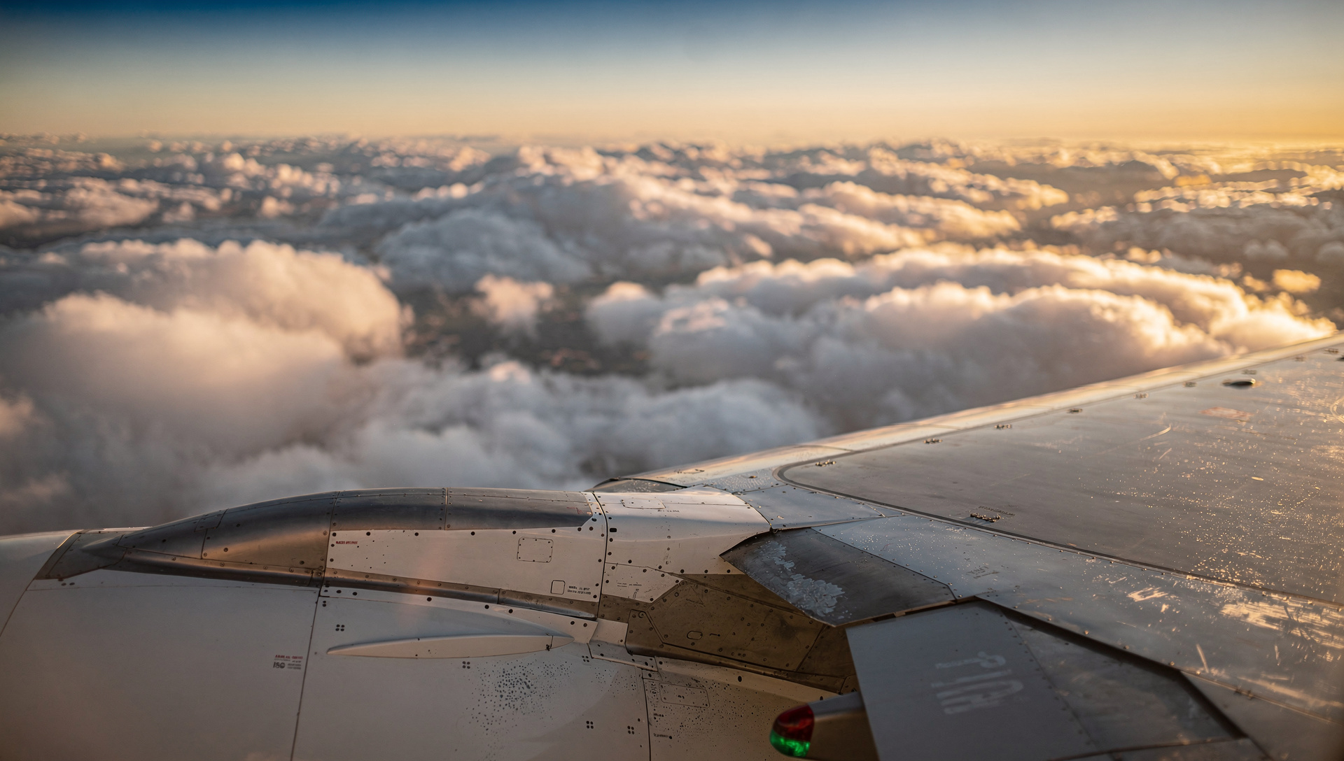Ryanair crece en pasajeros pero Barclays teme el combustible en 2027