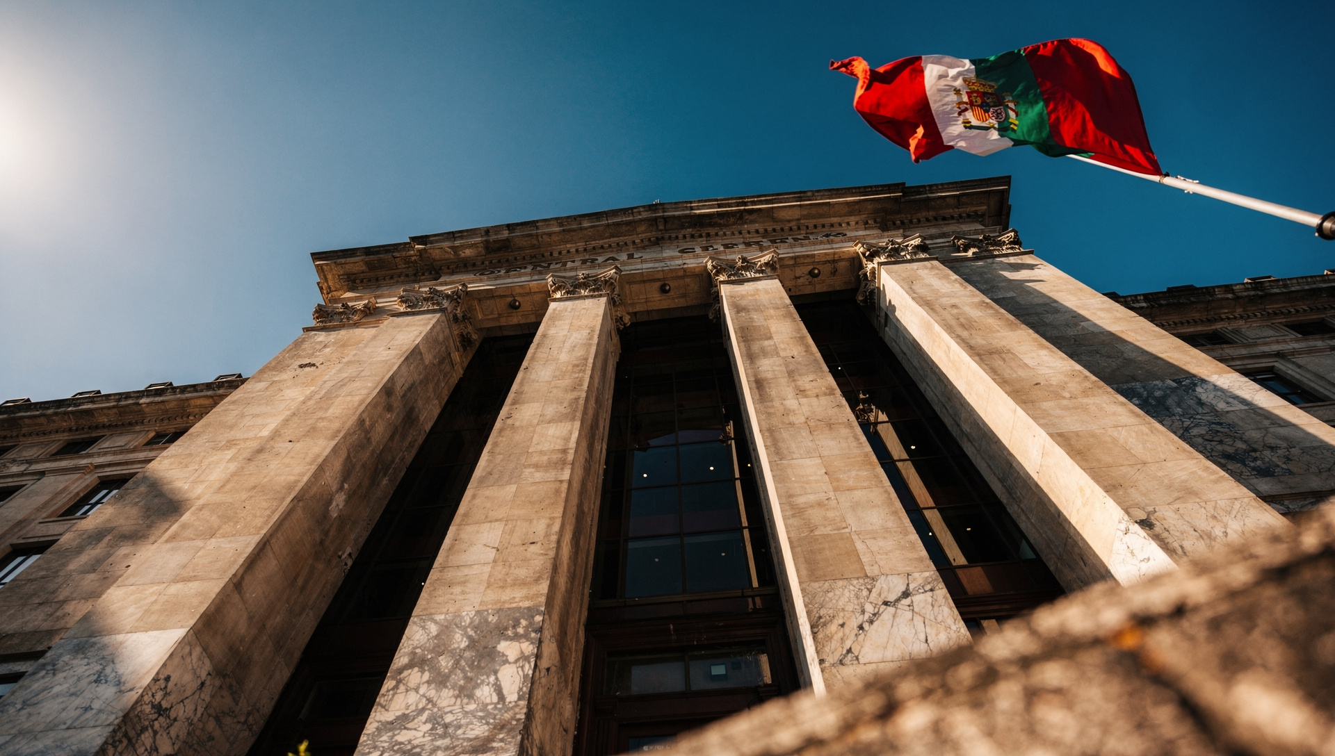 Dólar banco central: qué es y cómo intervienen