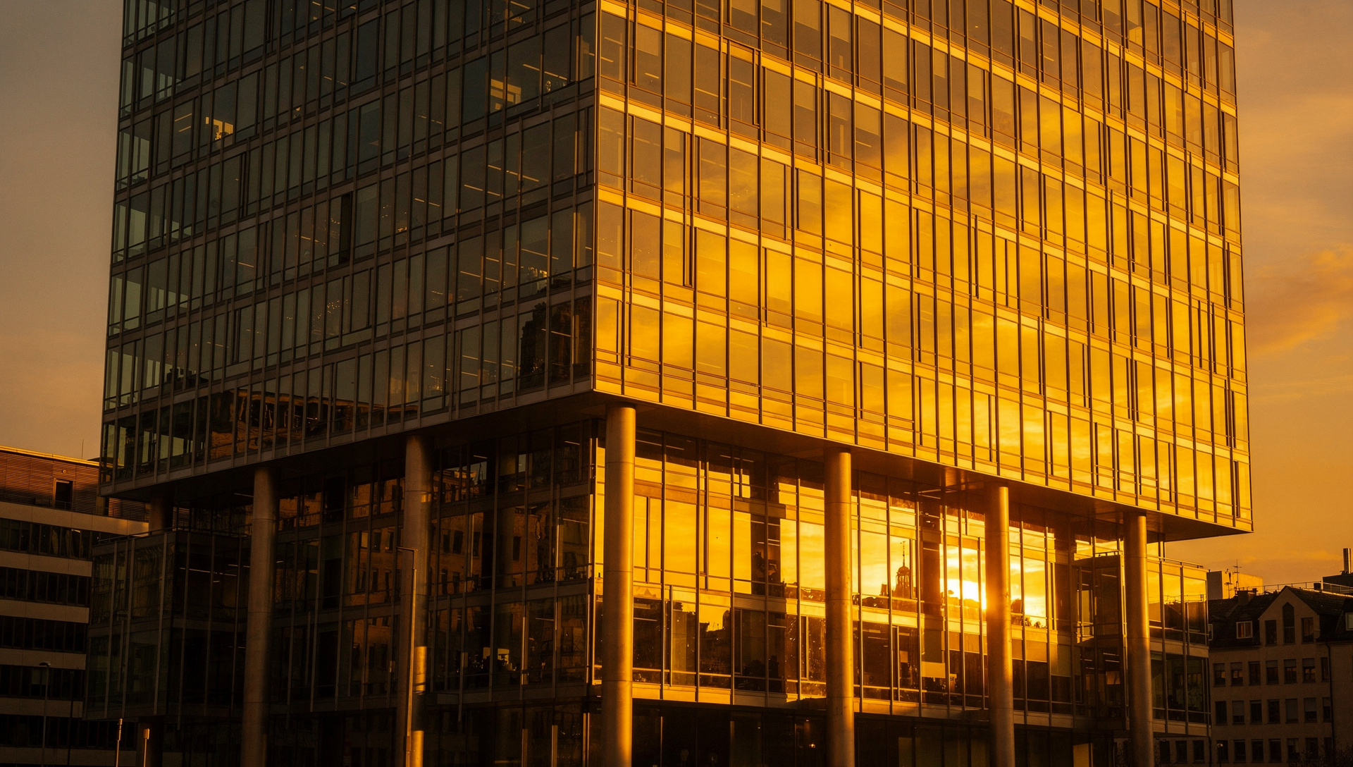Deutsche Bank marca tercer trimestre récord con €2.6B de ganancia